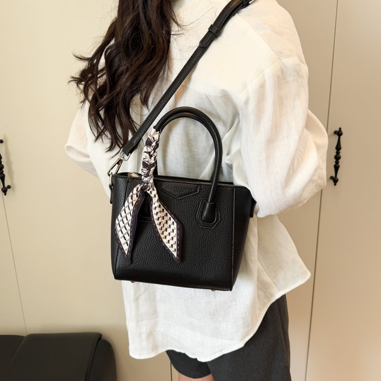 Single Shoulder Crossbody Handbag PU Zipper One Size Women's Bag