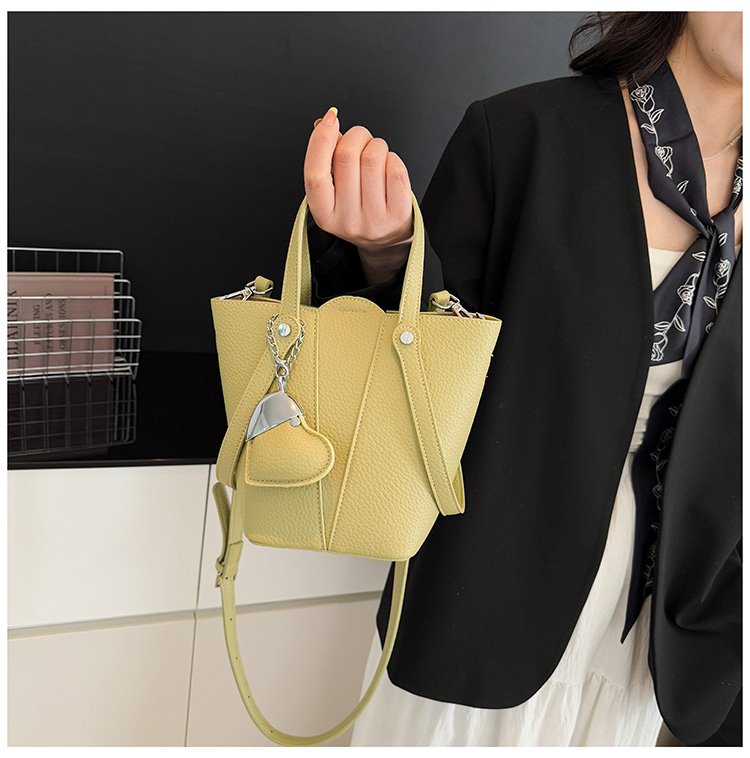 Single Shoulder Bucket Bag PU Zipper 2025 Spring Women's Bag One Size