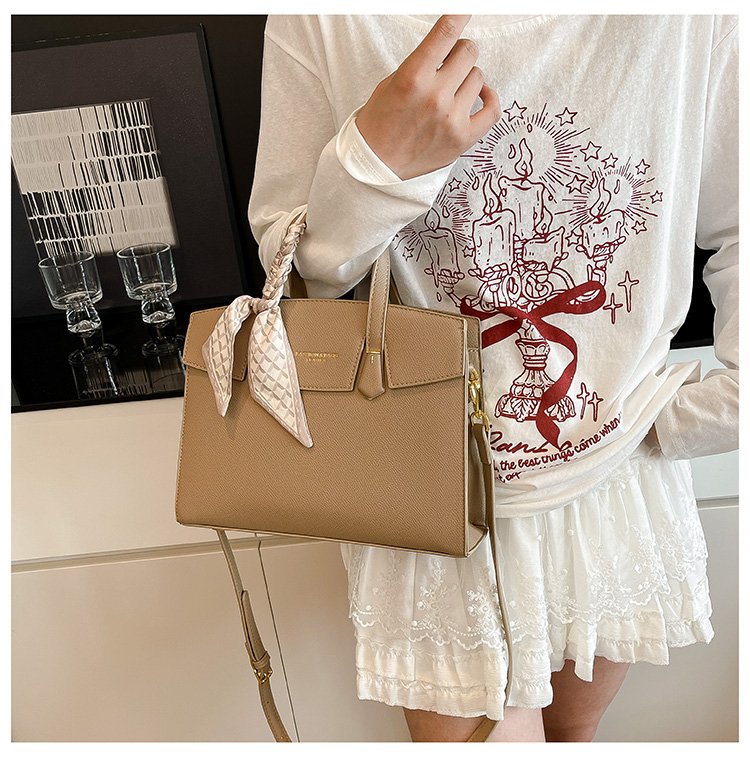 Single Shoulder Bag One Size Small Square Bag Women's Bag PU 2025 Autumn Zipper