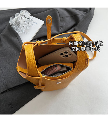 Niche Design Sense Simple Commuting Versatile Bucket Bag