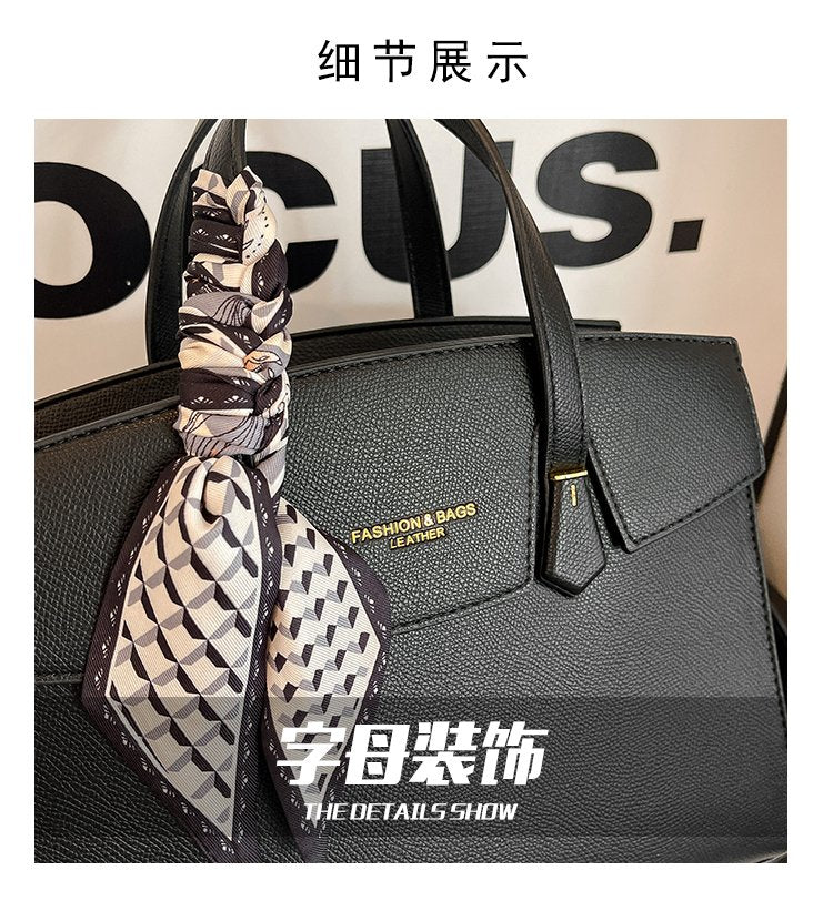 Single Shoulder Bag One Size Small Square Bag Women's Bag PU 2025 Autumn Zipper