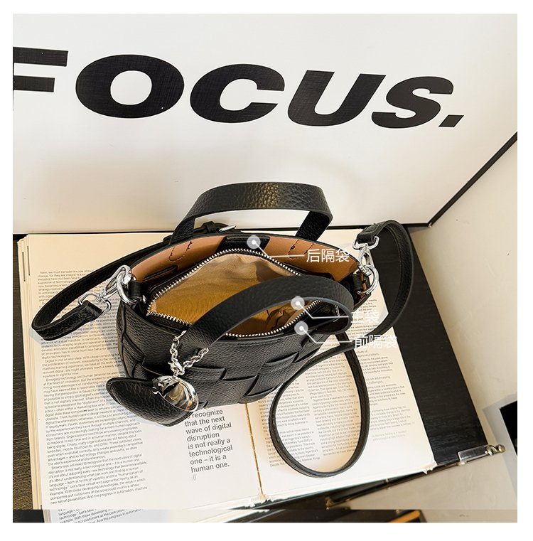 Women's Bag One Size PU Bucket Bag Zipper Shoulder Bag