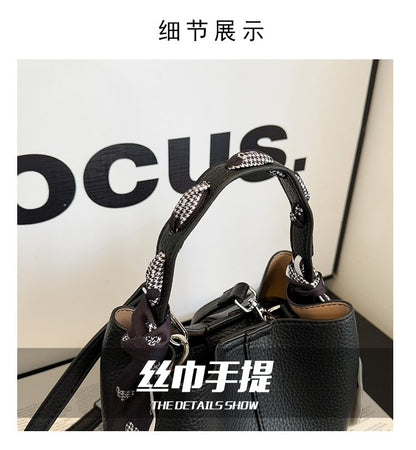 Women's Bag PU One Size Bucket Bag Magnetic Buckle Shoulder Bag