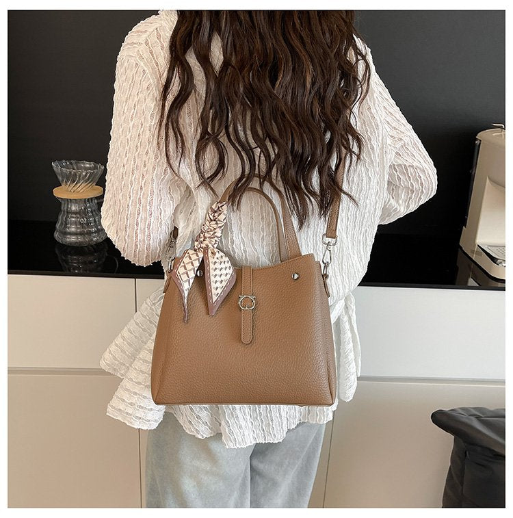 Magnetic Buckle Shoulder Bag Women's Bag 2025 Spring Tote Bag PU One Size