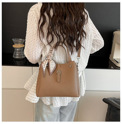 Magnetic Buckle Shoulder Bag Women's Bag 2025 Spring Tote Bag PU One Size