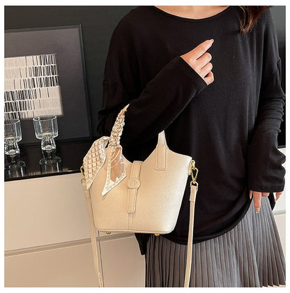 One Size Bucket Bag Vegetable Basket Bag Women's Bag PU