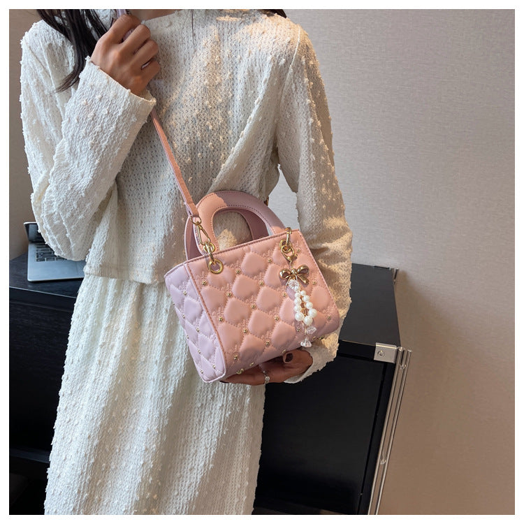 Rhombus embroidery pearl handbag bucket bag