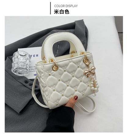 Rhombus embroidery pearl handbag bucket bag