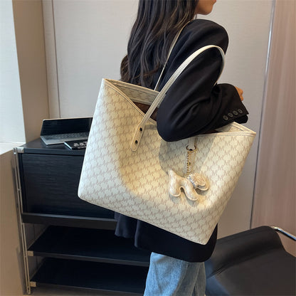 One-shoulder large-capacity commuting lightweight hand-carry tote bag