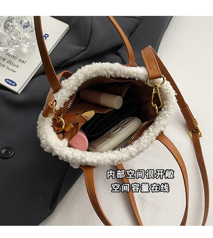 Autumn and Winter Super Hot Style Furry Handbag for Women Simple Fashion Versatile Stylish Single Shoulder Crossbody Bag