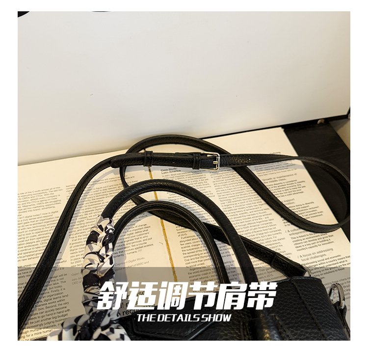 Single Shoulder Crossbody Handbag PU Zipper One Size Women's Bag