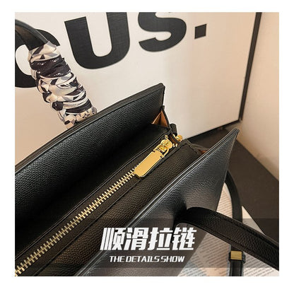 Single Shoulder Bag One Size Small Square Bag Women's Bag PU 2025 Autumn Zipper