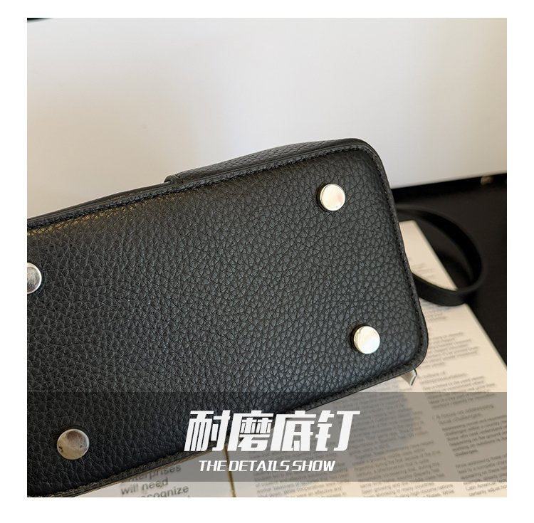 Women's Bag PU One Size Bucket Bag Magnetic Buckle Shoulder Bag