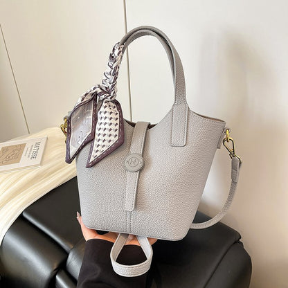 One Size Bucket Bag Vegetable Basket Bag Women's Bag PU