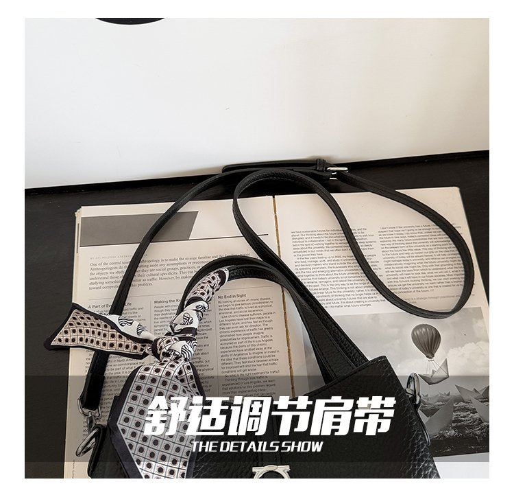 Magnetic Buckle Shoulder Bag Women's Bag 2025 Spring Tote Bag PU One Size