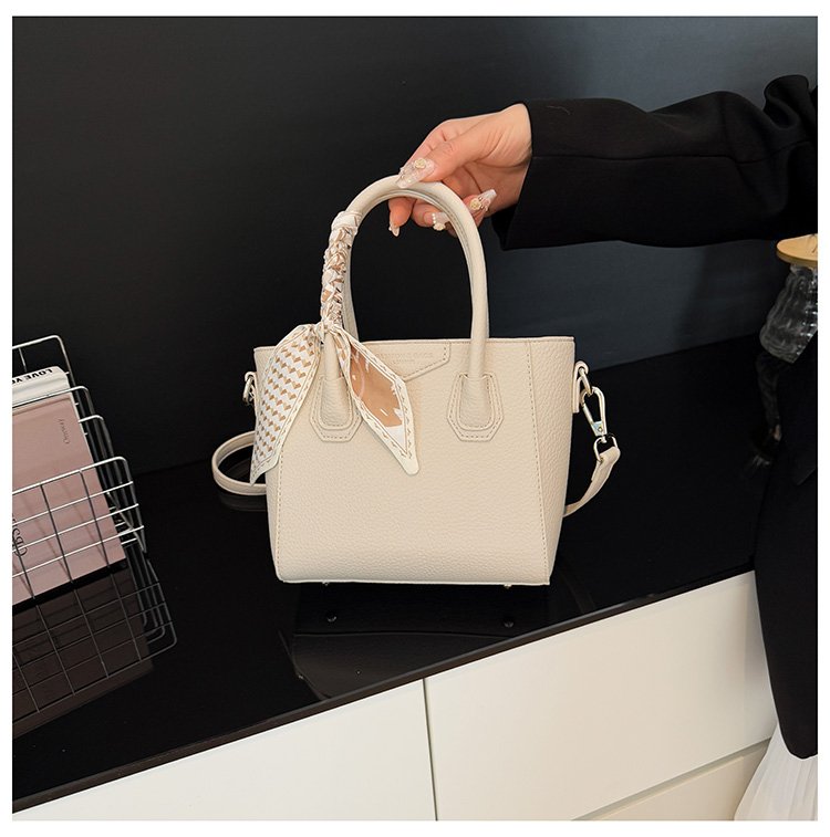 Single Shoulder Crossbody Handbag PU Zipper One Size Women's Bag