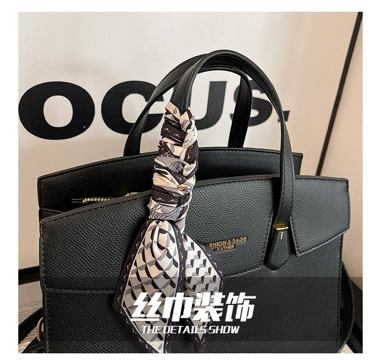 Single Shoulder Bag One Size Small Square Bag Women's Bag PU 2025 Autumn Zipper