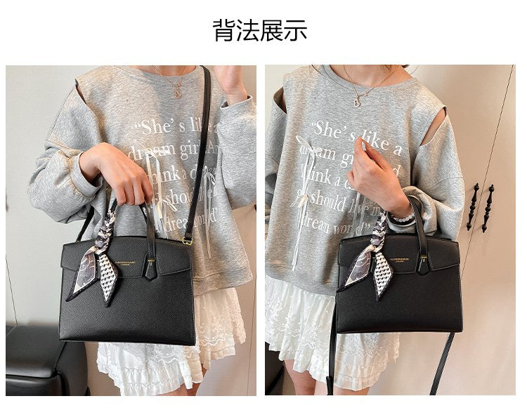 Single Shoulder Bag One Size Small Square Bag Women's Bag PU 2025 Autumn Zipper