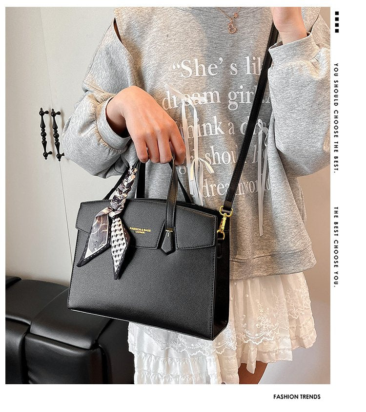 Single Shoulder Bag One Size Small Square Bag Women's Bag PU 2025 Autumn Zipper
