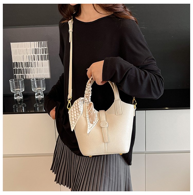 One Size Bucket Bag Vegetable Basket Bag Women's Bag PU
