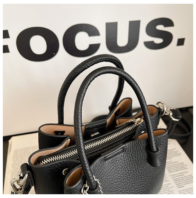 Women's Bag Zipper PU One Size 2025 Summer Basket Bag Shoulder Bag