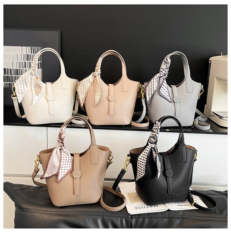 One Size Bucket Bag Vegetable Basket Bag Women's Bag PU