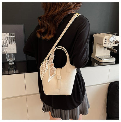 One Size Bucket Bag Vegetable Basket Bag Women's Bag PU