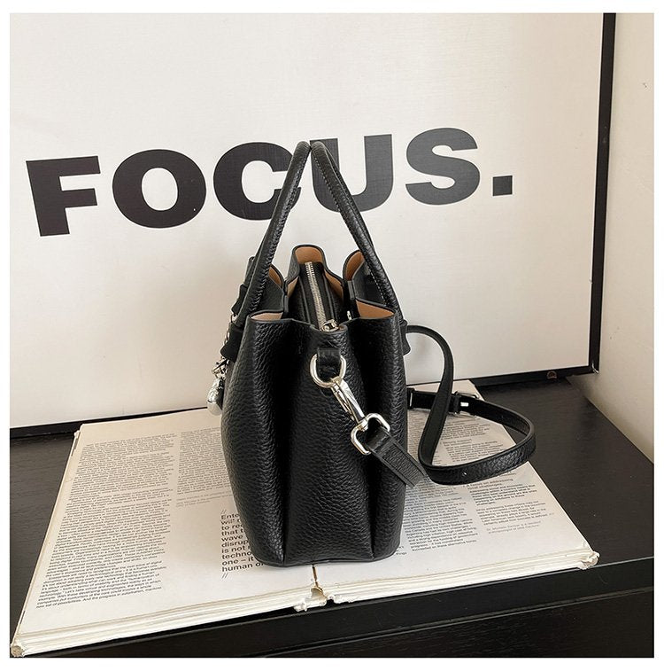 Women's Bag Zipper PU One Size 2025 Summer Basket Bag Shoulder Bag