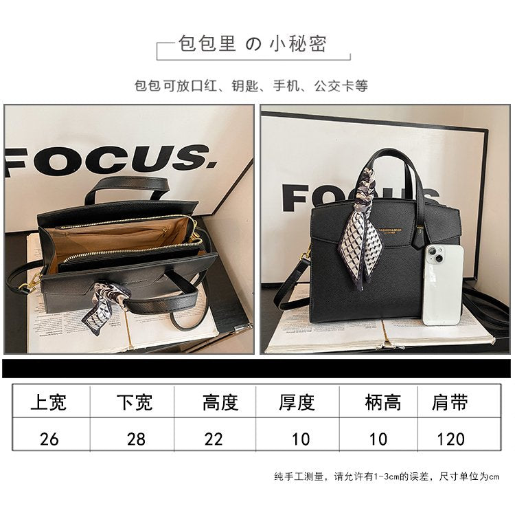 Single Shoulder Bag One Size Small Square Bag Women's Bag PU 2025 Autumn Zipper