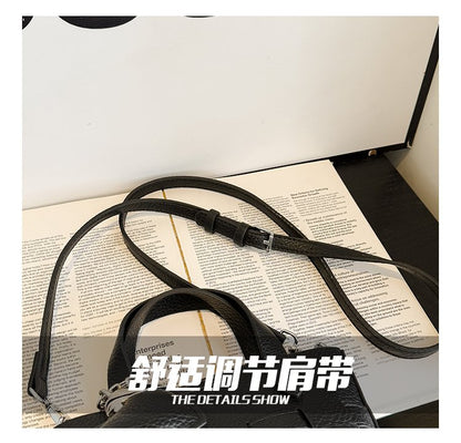 Women's Bag One Size PU Bucket Bag Zipper Shoulder Bag