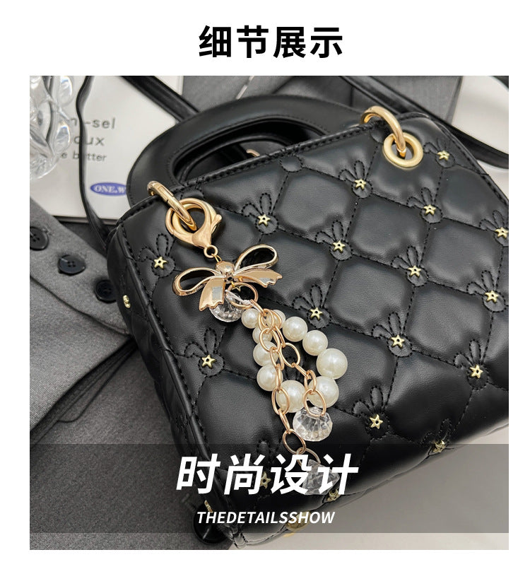Rhombus embroidery pearl handbag bucket bag