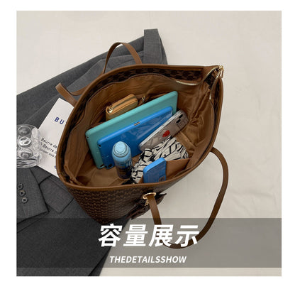 One-shoulder large-capacity commuting lightweight hand-carry tote bag