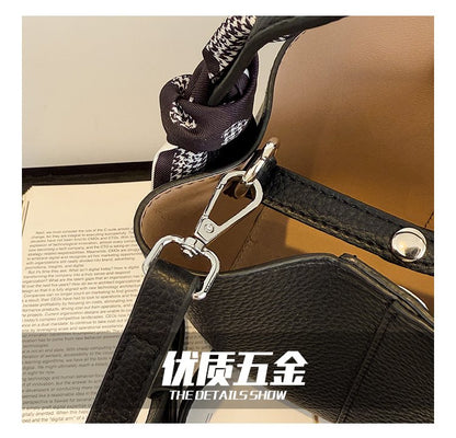 Women's Bag PU One Size Bucket Bag Magnetic Buckle Shoulder Bag